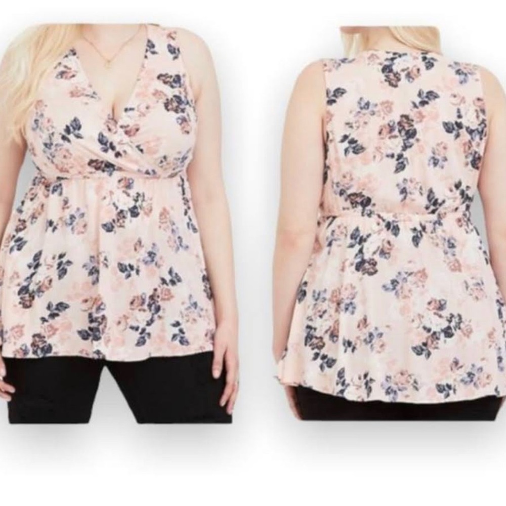 New with tag Torrid Summer top Size 3